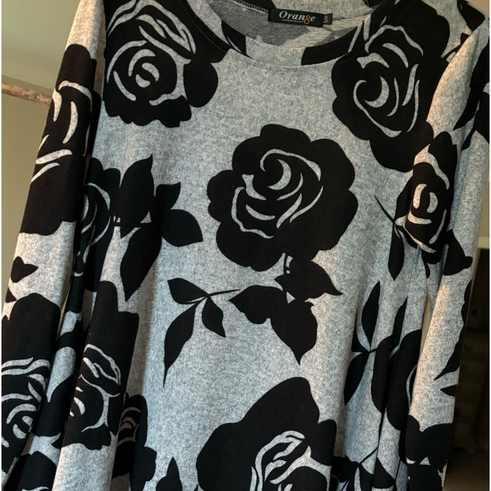Orange Fashion Village top